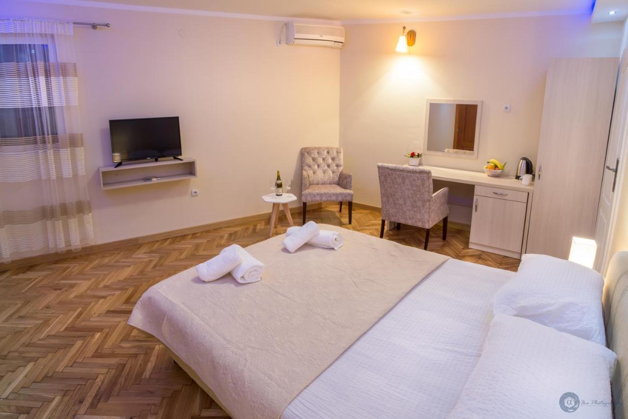 Apartments Vila Marija Kotor Dış mekan fotoğraf